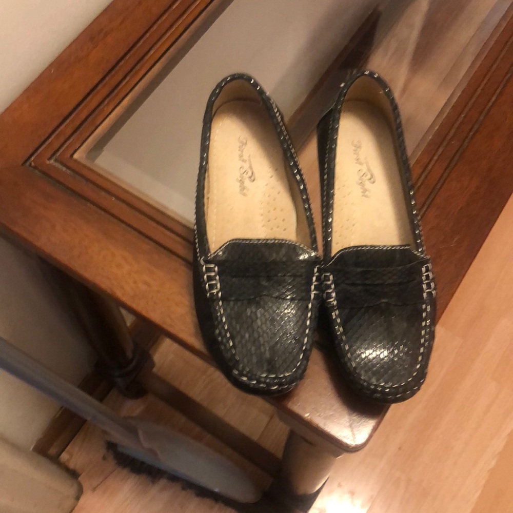 Women New NWOT Black & Gray Wedge Shoes Size (38)